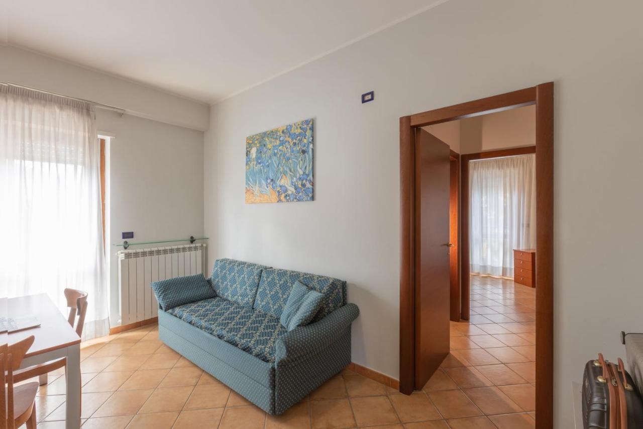 Hotel Azzurro LʼAquila Exterior foto